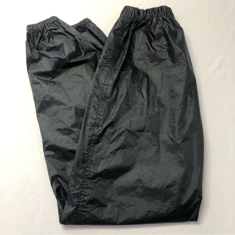 NWOT Roadkrome Motorcycle Waterproof Rain Pants Size Small (more like XS)